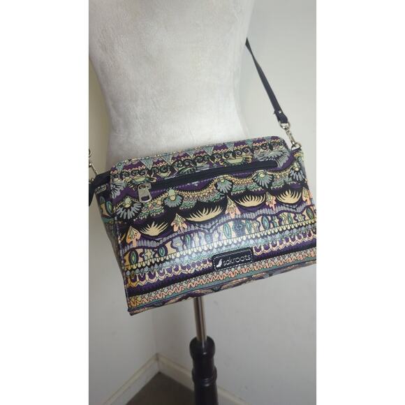 Sakroots by The Sak Artist Circle Tracy Boho Aztec Charging Crossbody - Picture 8 of 8